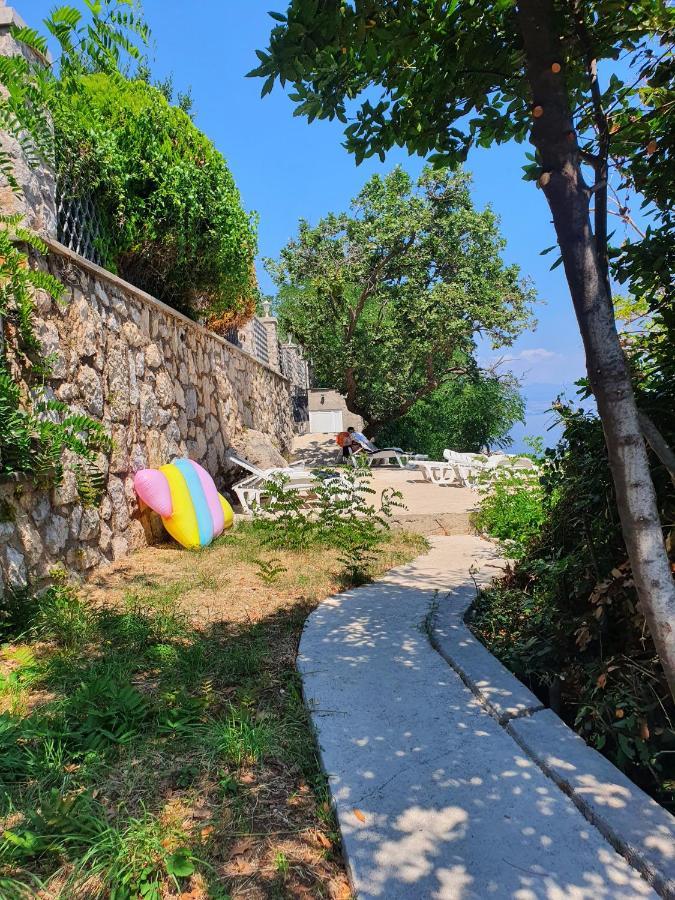 Villa Biser Moscenicka Draga Exterior photo